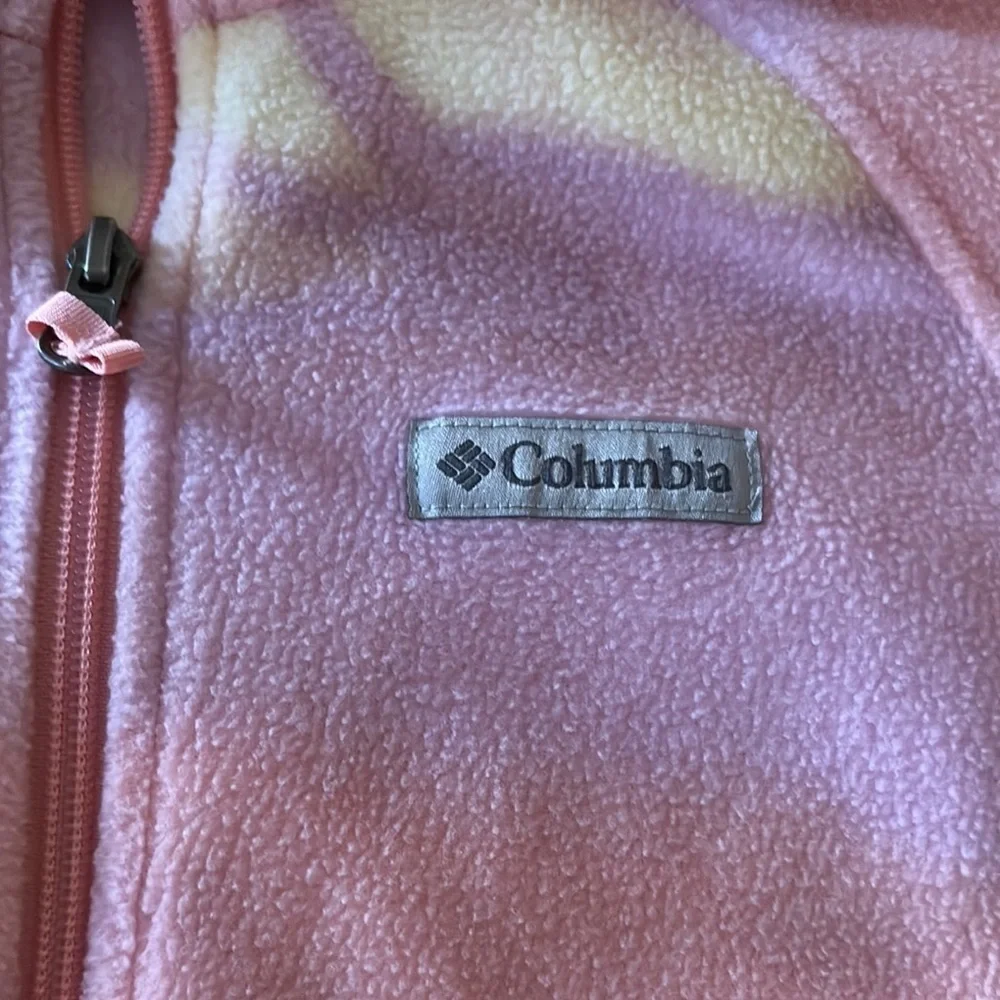 Columbia gently loved